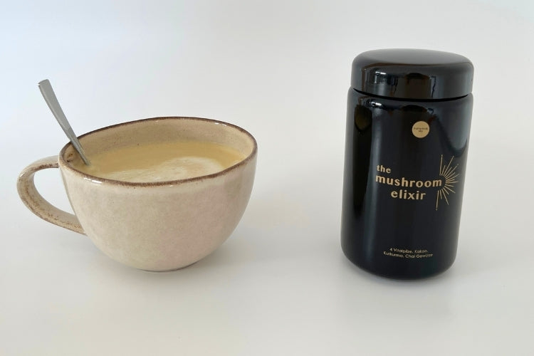 The Mushroom Elixir Matcha und Chai